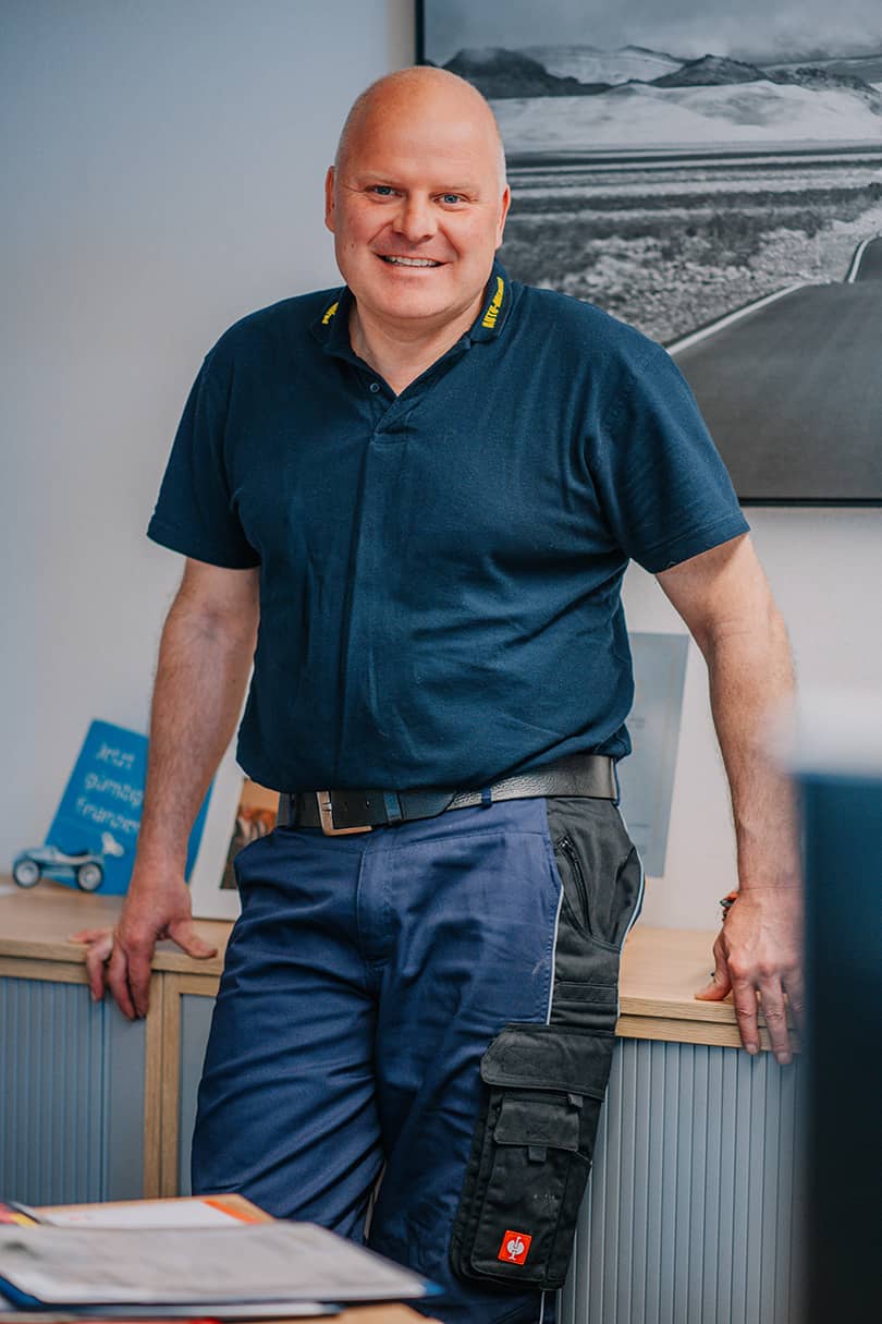 Manfred Menzel